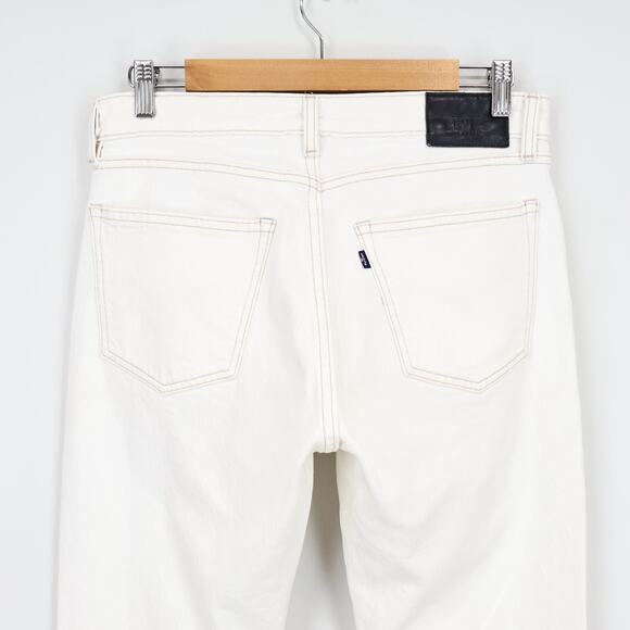 Levi's Made & Crafted Slim Crop Hand Beaded Straight Leg Jean In White Size 30 - Picture 4 of 10